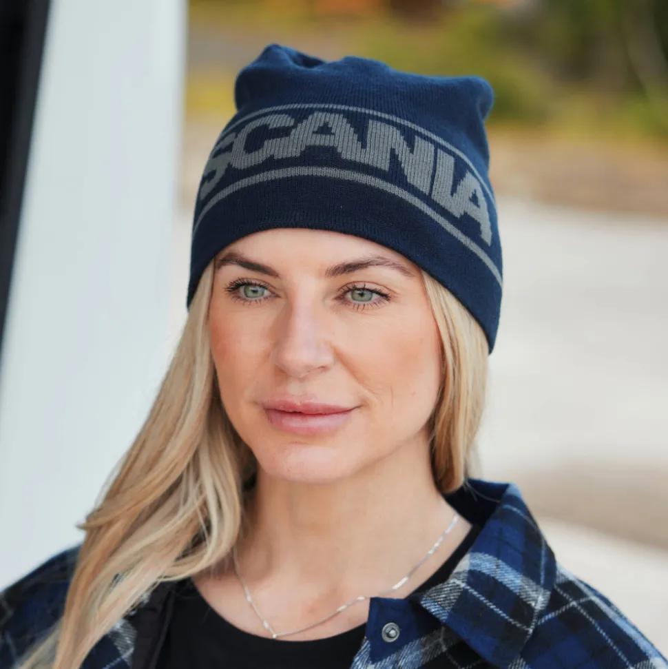 dwustronna_czapka_typu_beanie_kolor_navy_granatowy_1.webp Caps & Beanies | Czapki I Czapki^Scania Dwustronna czapka typu beanie, kolor Navy (granatowy)