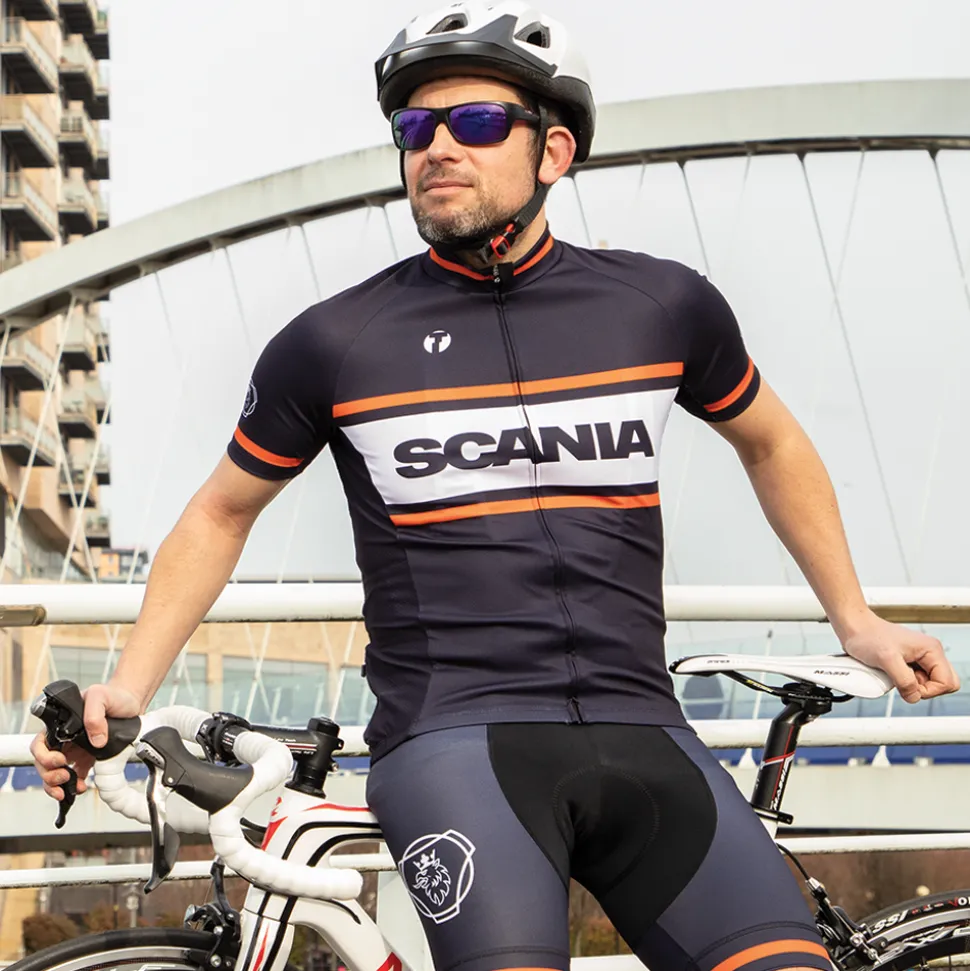 mskie_spodenki_kolarskie_1.webp Sport^Scania Męskie spodenki kolarskie